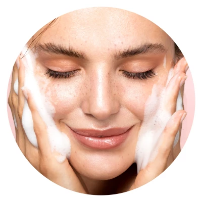 العناية بالبشرة